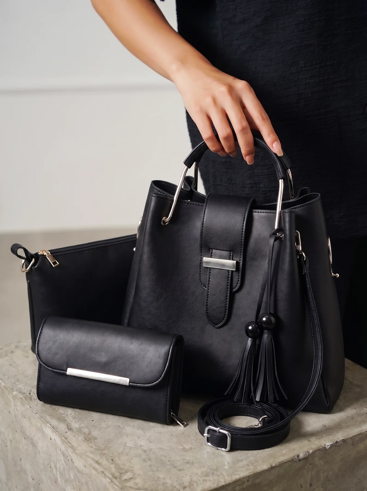 Ava 3PC Black